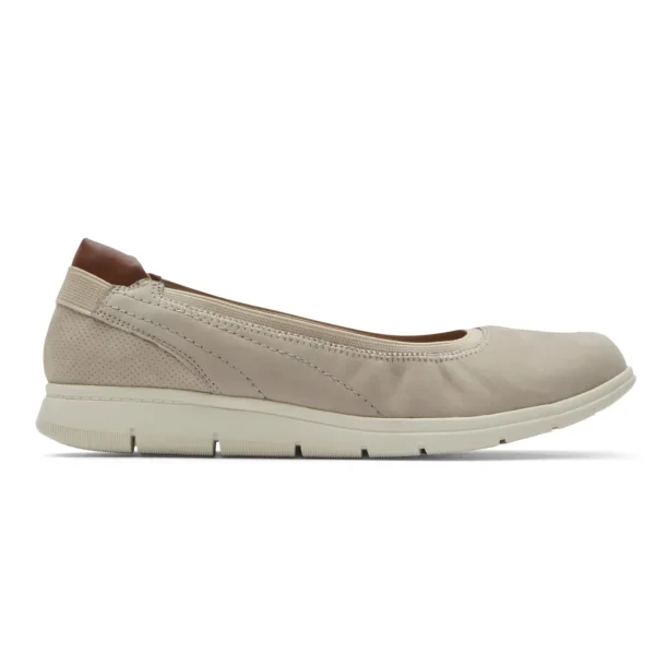 Women's Lidia Ballet Flat